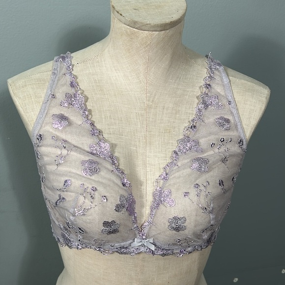 Body by Victoria Shimmer Floral Bralette Purple size L G B85 Victoria’ s Secret - Picture 2 of 10